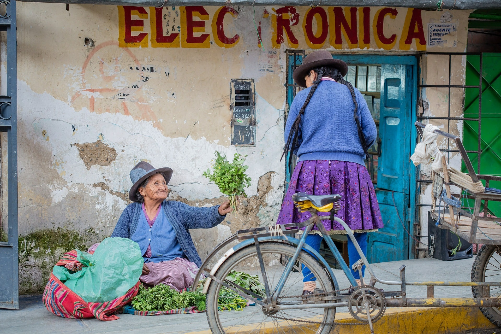 Volontariato internazionale in Perù per l’inclusione finanziaria delle donne