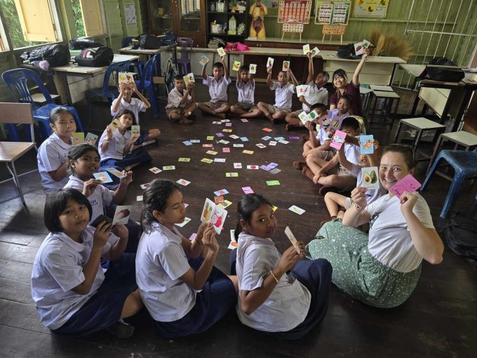 Volontariato internazionale in Thailandia per lo sviluppo comunitario e l'insegnamento dell'inglese