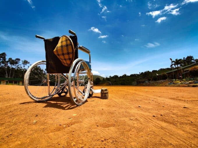 volontariato internazionale in Zimbabwe in assistenza e riabilitazione per la disabilità